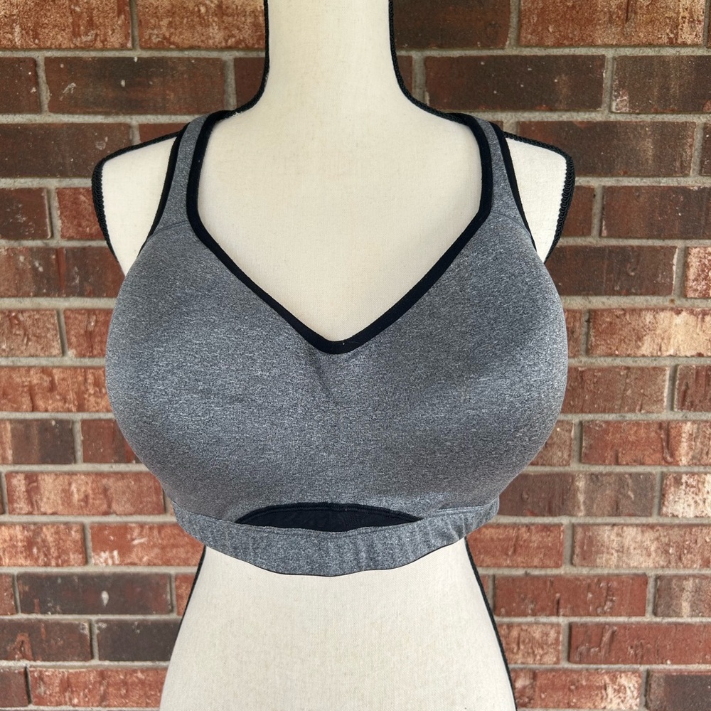 Old Navy Gray Women's Sports Bra